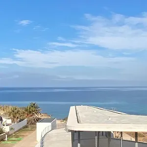 https://apartamentos-bahia-de-san-antonio.balearic-islands.net